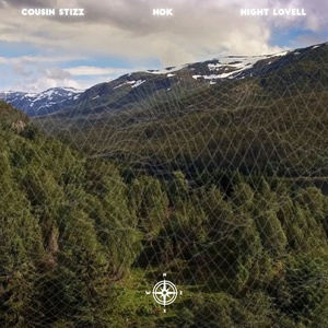 裸男男同大学生xnxx
